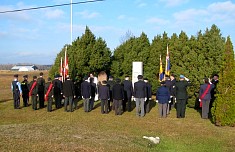 2015
												11 11 Monument Corners, Lindsay (22a).JPG